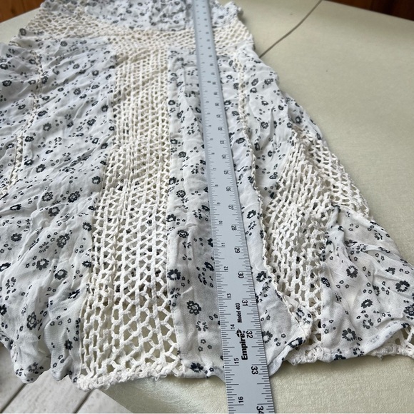 Anthropologie Floreat Windswept Floral Lace Dress Crochet Embroidery Size 2 - Picture 5 of 9